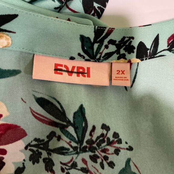 Evri Cardigan 2X - Picture 3 of 3